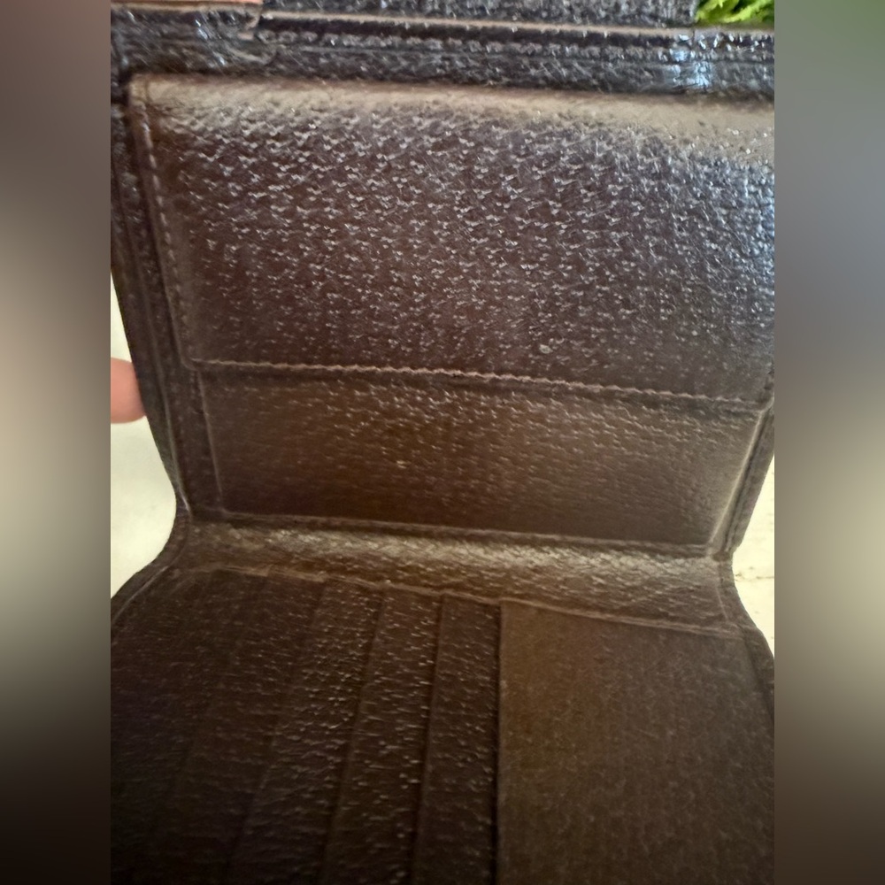 Gucci Monogram Wallet - Picture 6 of 12